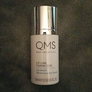 QMS Cosmetics lip liner corrector